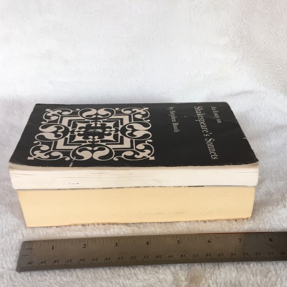 Essay on Shakespeare’s Sonnets by Stephen Booth (Lot of 2 Books) Yale University - Picture 13 of 15